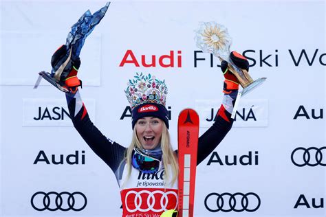 Mikaela Shiffrin: Doing OK after WCup giant slalom crash